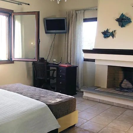 Gorgeous In Nafpaktos Holiday home Skaloma