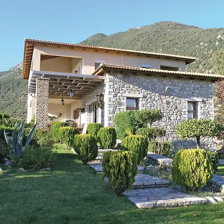Holiday home Gorgeous In Nafpaktos *